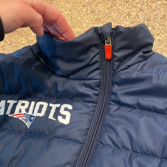 Nike NFL Team Apparel New England Patriots WITH FLAWS Reversible Puffy Vest XL - Picture 7 of 15